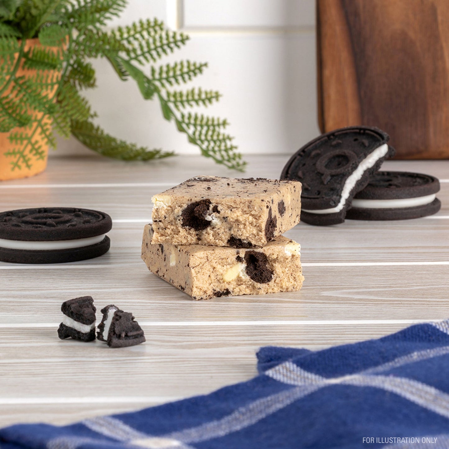 cookies-and-cream-protein-bars-p1 15807_QN_USA_ProteinBar_CAC_InterimAssetUpdate_Digital_Tabletop1.jpg