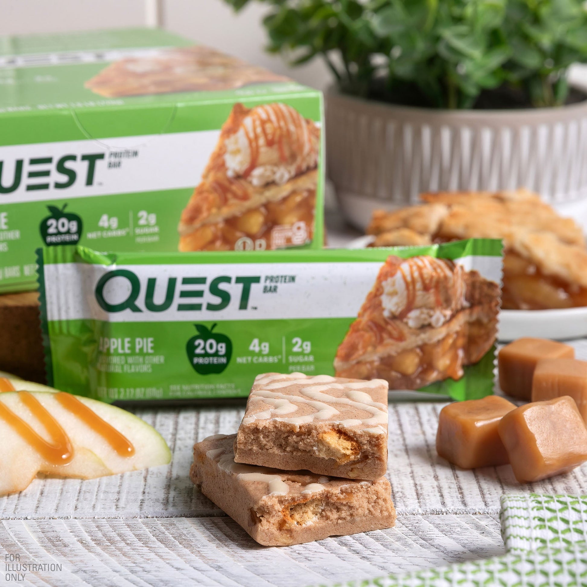 apple-pie-protein-bars-j8 qst-000647-apple-pie-protein-bars_4.jpg